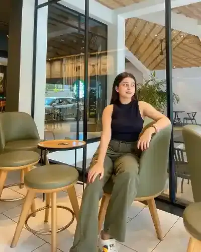 Escort Service Debra